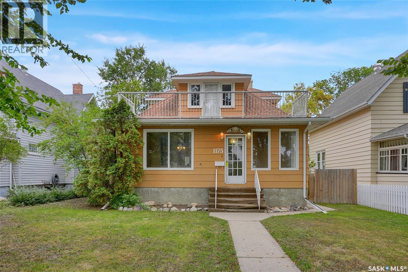1175 Alder Ave, Moose Jaw, SK S6H 0Y6