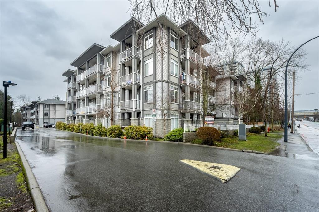 13277 108 Avenue Unit 519, Surrey, BC V3T 0A9