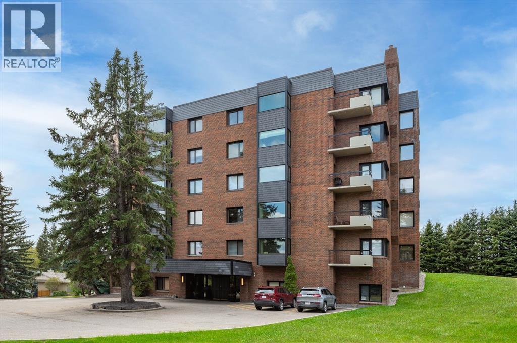 222 Eagle Ridge Drive Sw Unit 4n, Calgary, AB T2V 2V7