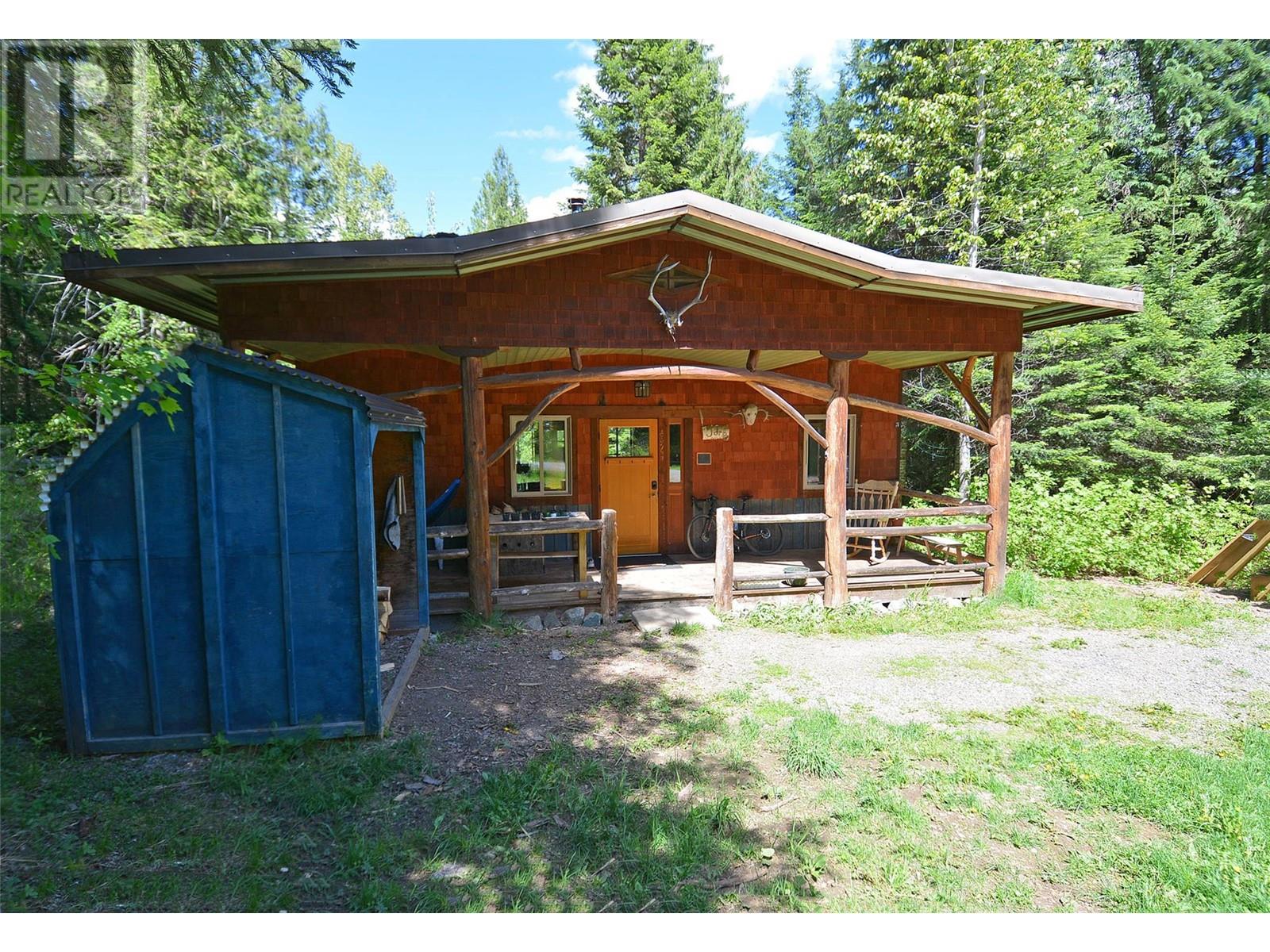 6 Highway Unit 6610, Ymir, BC V0G 2K0