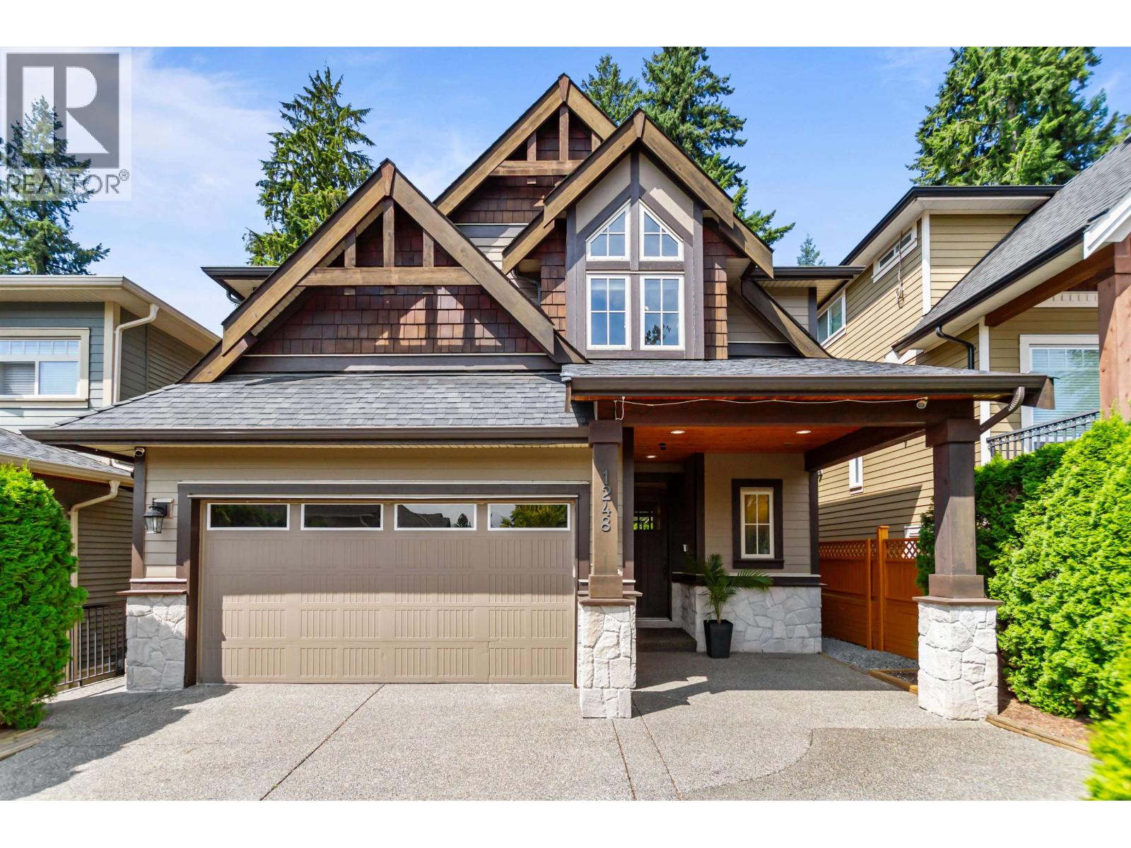 1248 Ravensdale St, Coquitlam, BC V3B 0E8