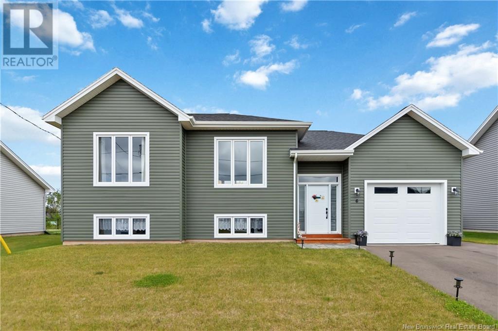 6 Robert St, Shediac, NB E4P 0R2