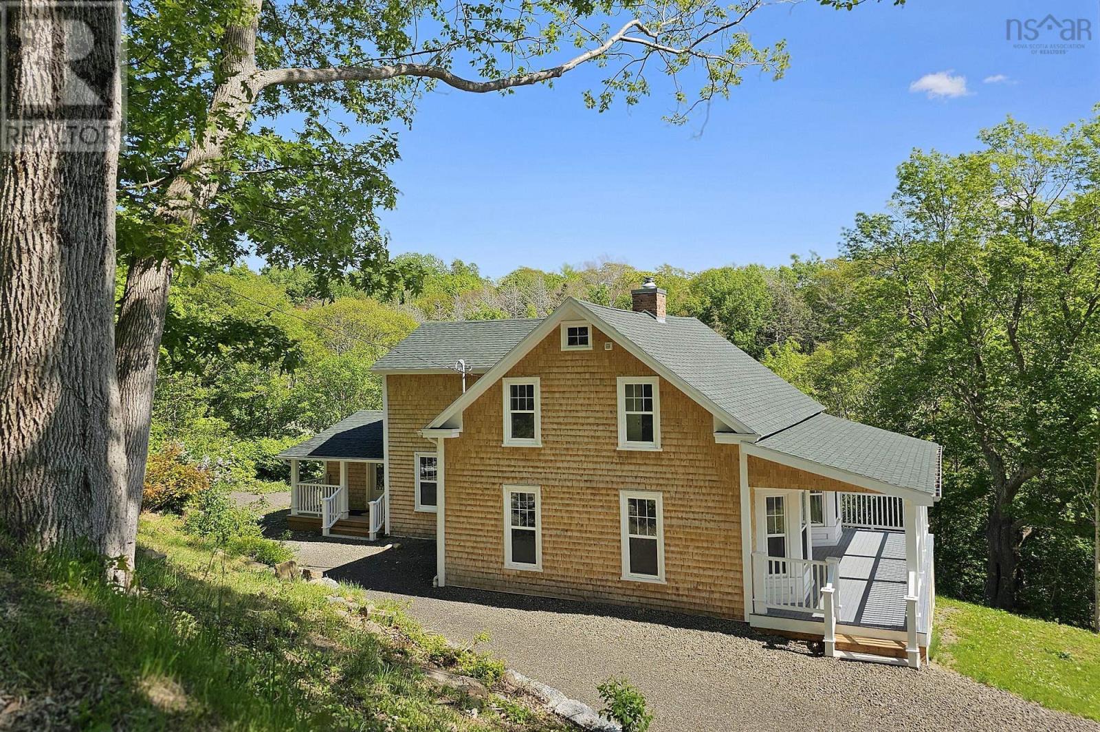 1940 Clementsvale Rd, Bear River, NS B0S 1B0