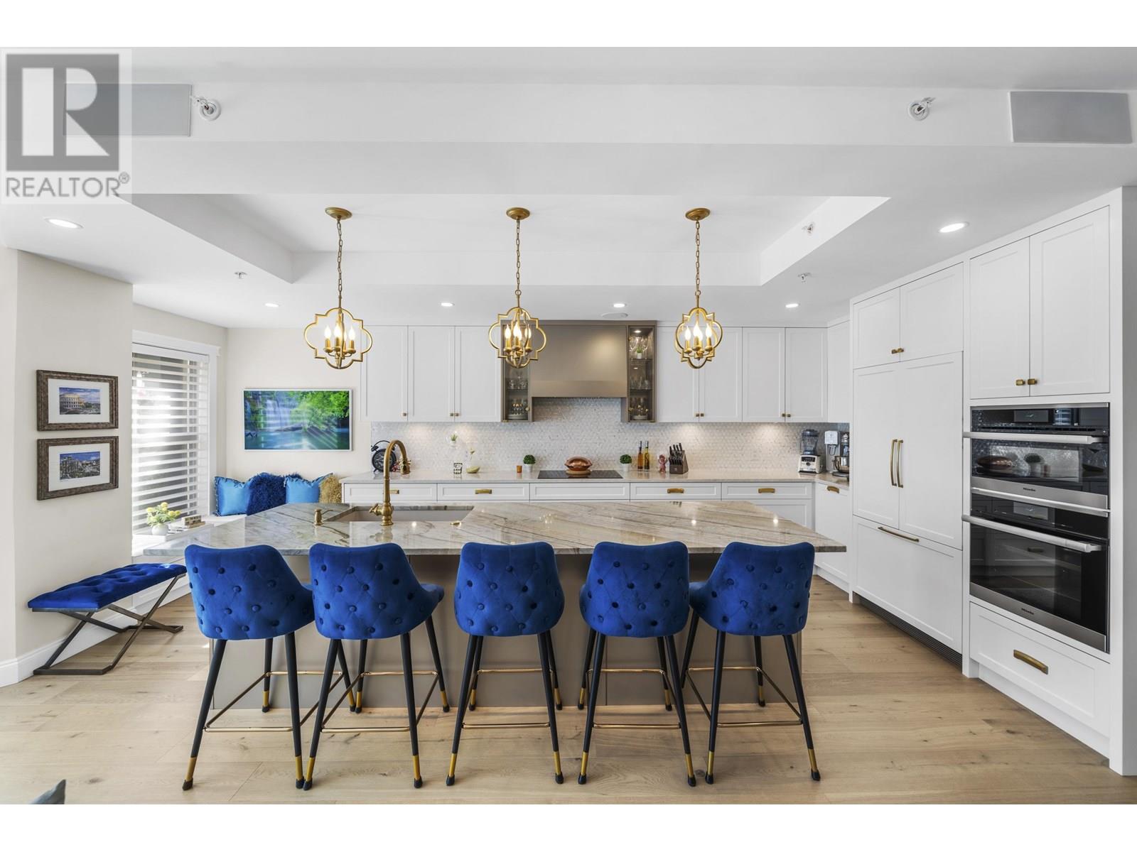 3600 Windcrest Drive Unit 112 Dr, North Vancouver, BC V7G 2S5