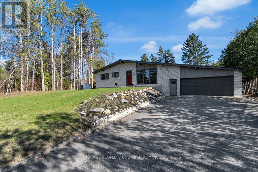 71 Bay Sands Dr, Wasaga Beach, ON L9Z 1V1