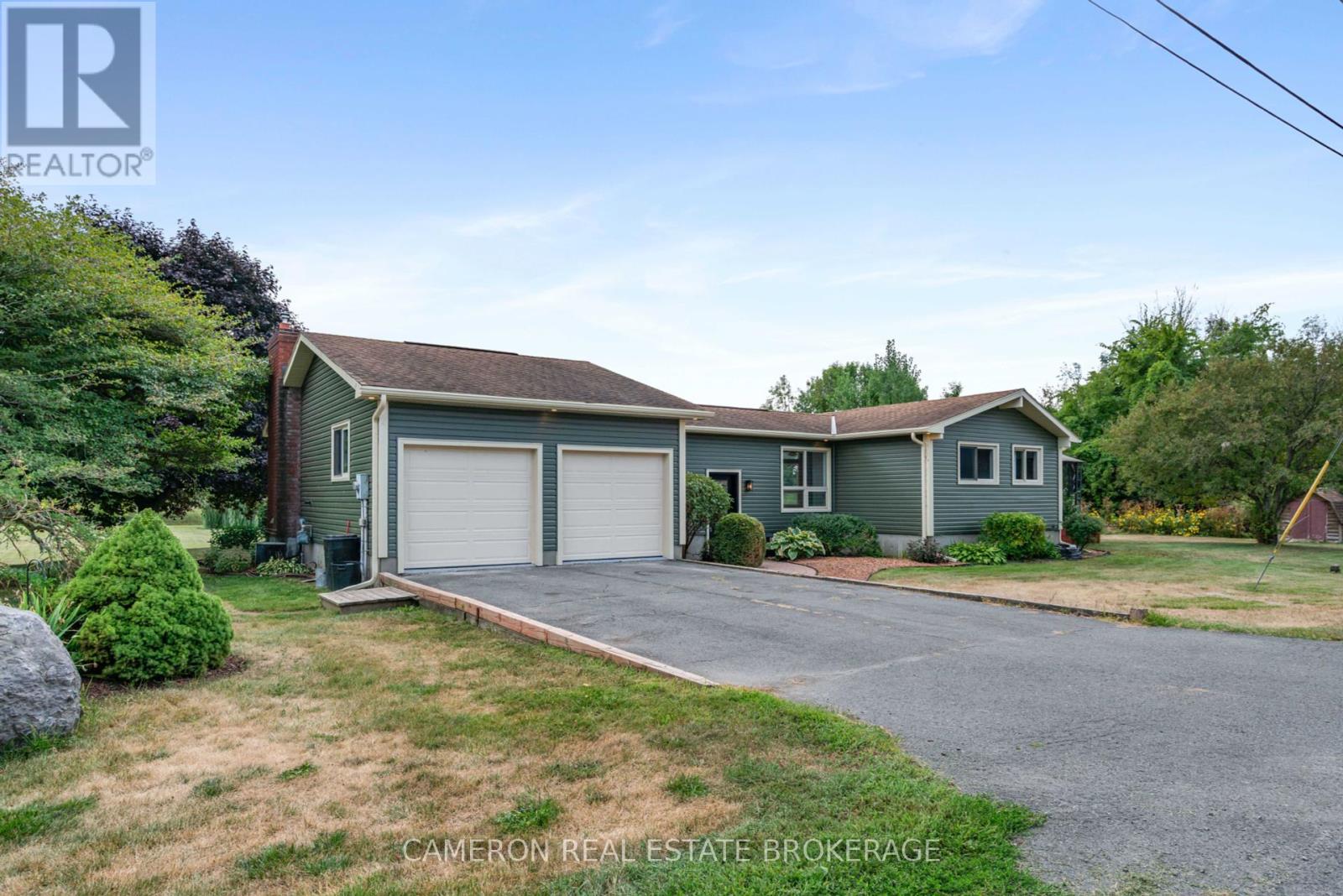 15474 Manning Rd, South Stormont, ON K0C 1M0