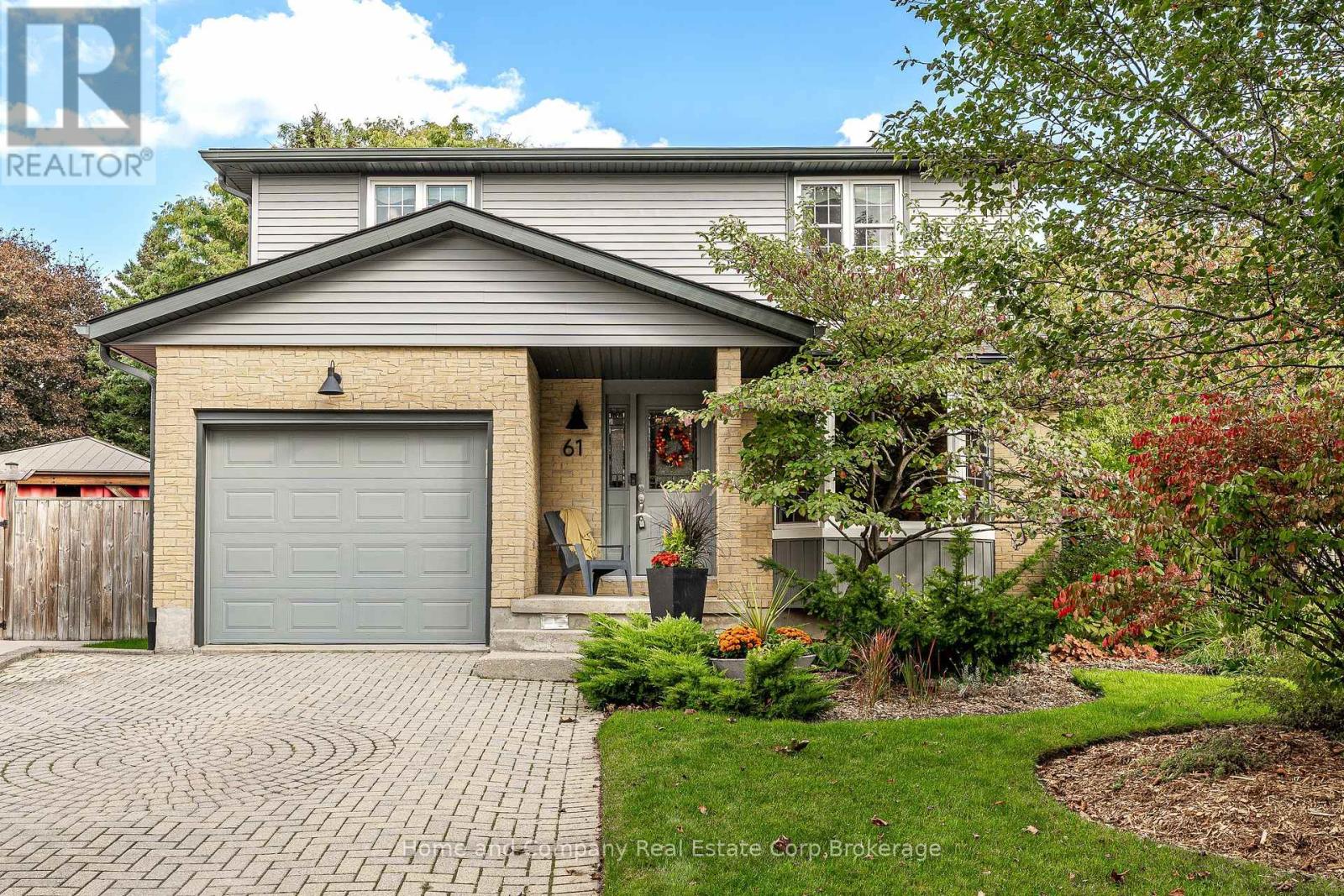 61 Baker St, Stratford, ON N5A 7A2