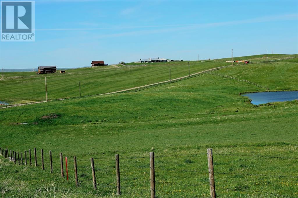 Highway APT 5, Rural Cardston County, AB T0K 2S0