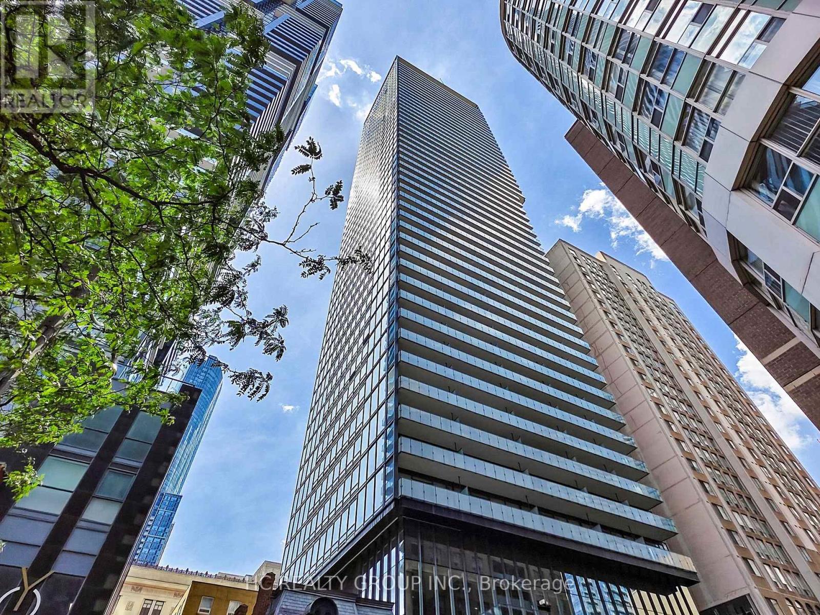 4804 15 Grenville St, Toronto, ON M4Y 0B9