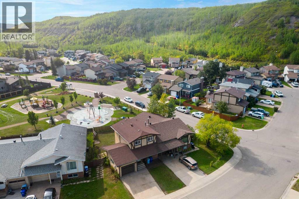 103 Grayling Cres, Fort Mcmurray, AB T9J 1J9
