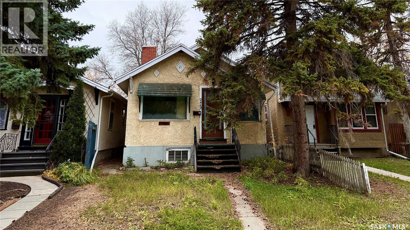 2462 Wallace St, Regina, SK S4N 4B3