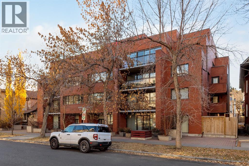 929 18 Avenue Sw Unit 301, Calgary, AB T2T 0H2