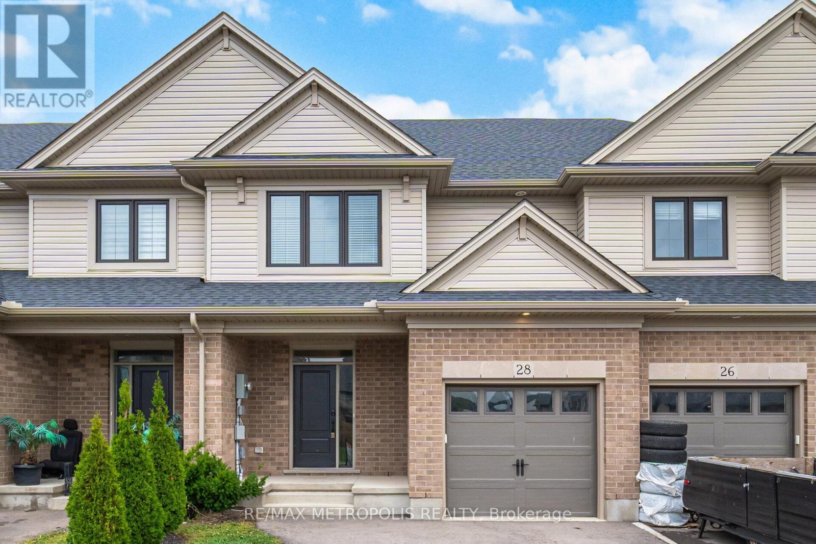 28 Keba Cres, Tillsonburg, ON N4G 0K7