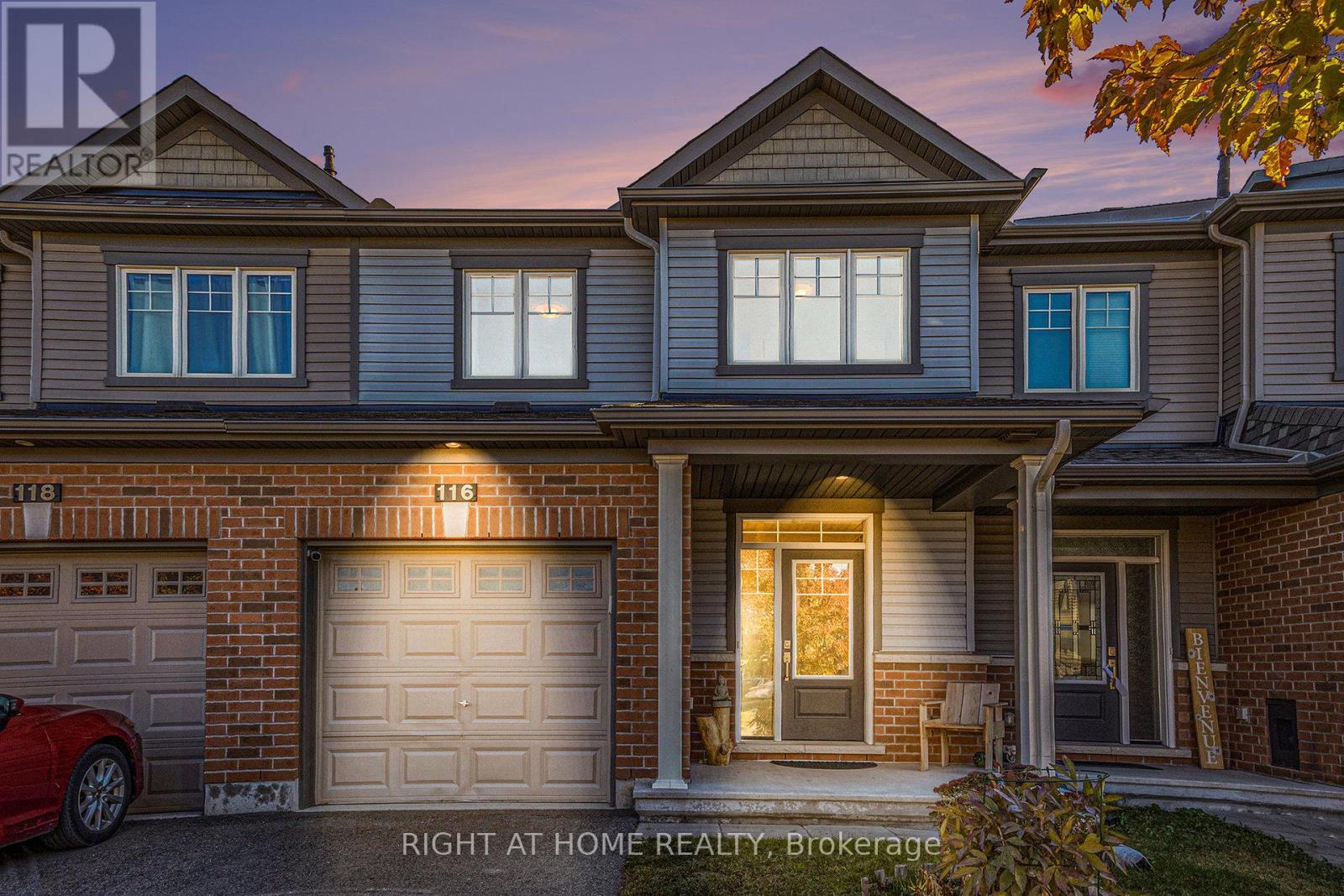 116 Yellowcress Way, Ottawa, ON K4A 1C1
