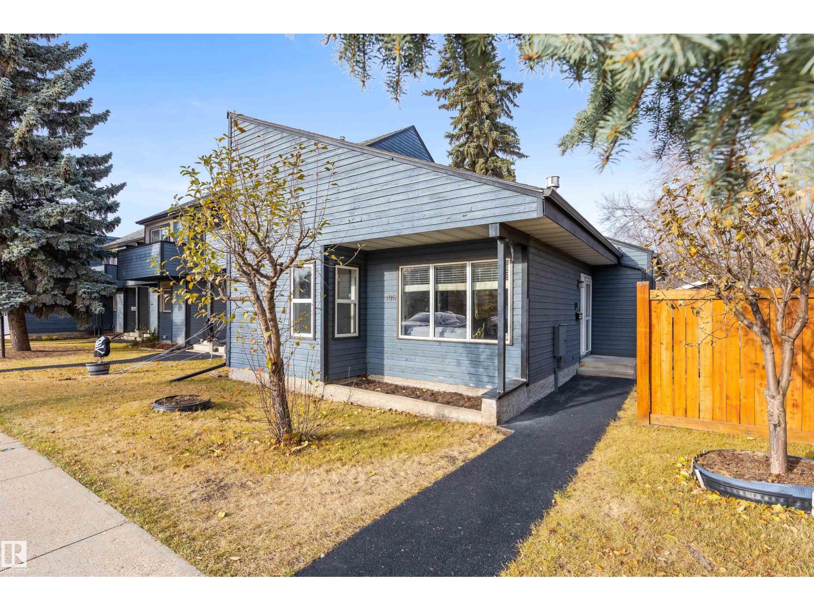 81 Garden Road #unit 106, St. Albert, AB T8N 5G7