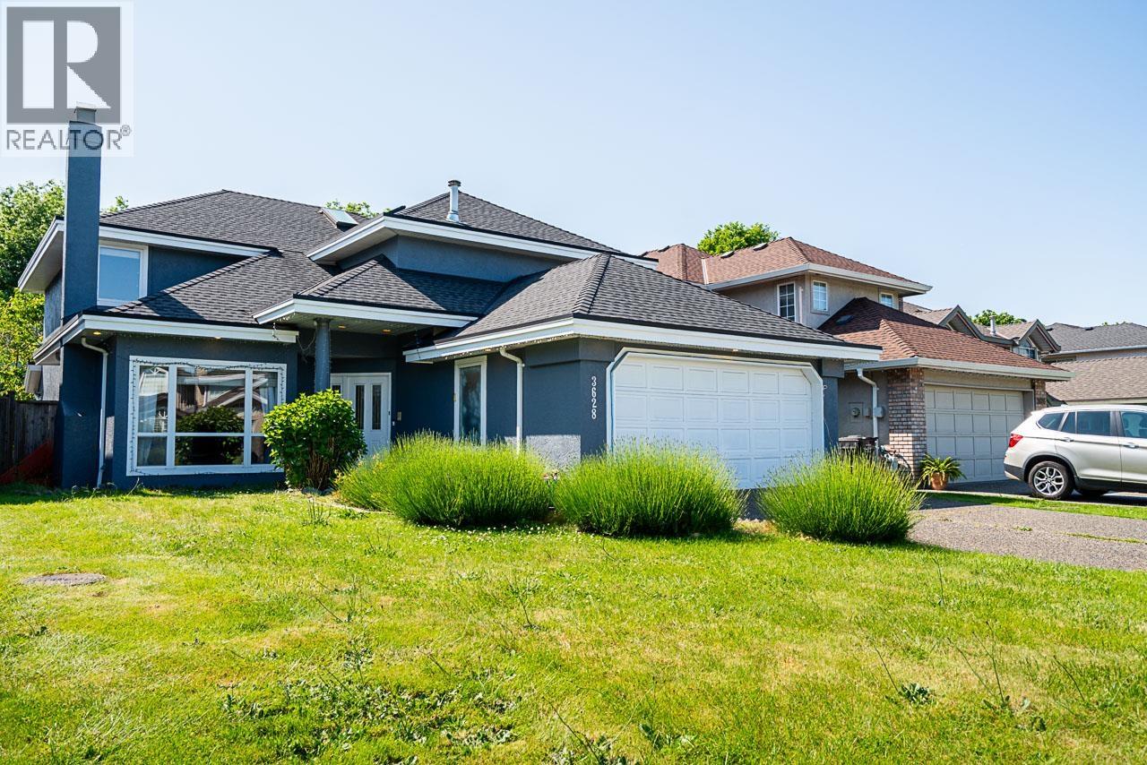 3628 Mckay Dr, Richmond, BC V6X 3R7