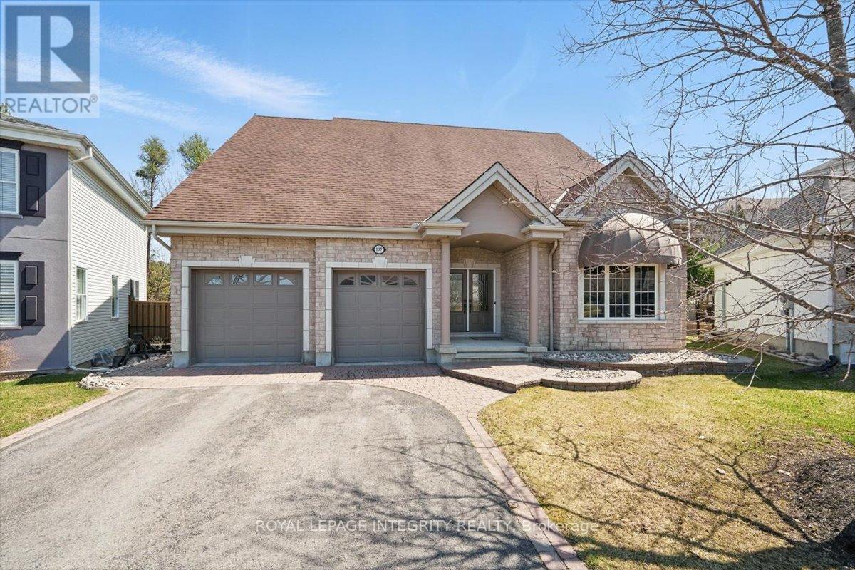 137 Beaumont Ave, Clarence-Rockland, ON K4K 1R7