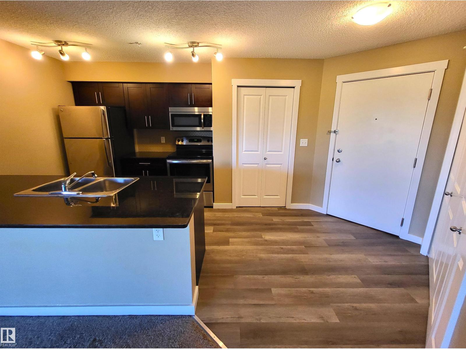 1510 Watt Drive Southwest #313, Edmonton, AB T6X 2E6