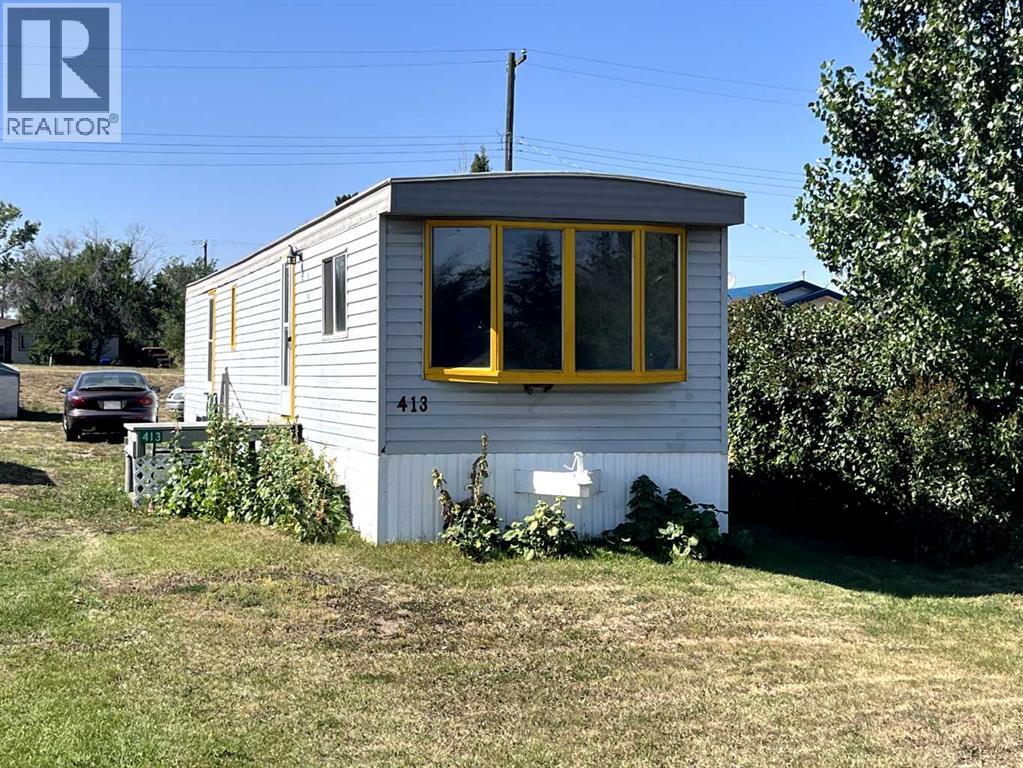 4 Street Unit 413, Suffield, AB T0J 2N0