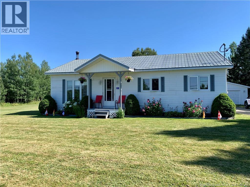 21 Malenfant, Dundee, NB E8E 1W8