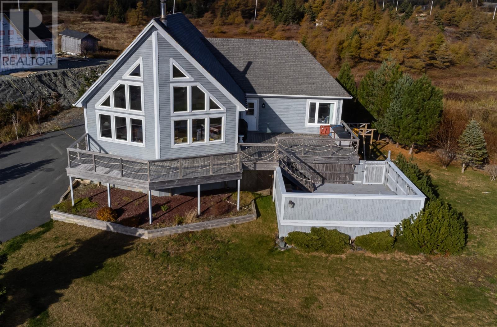19 Boat Cove Rd, Renews-Cappahayden, NL A0A 3N0