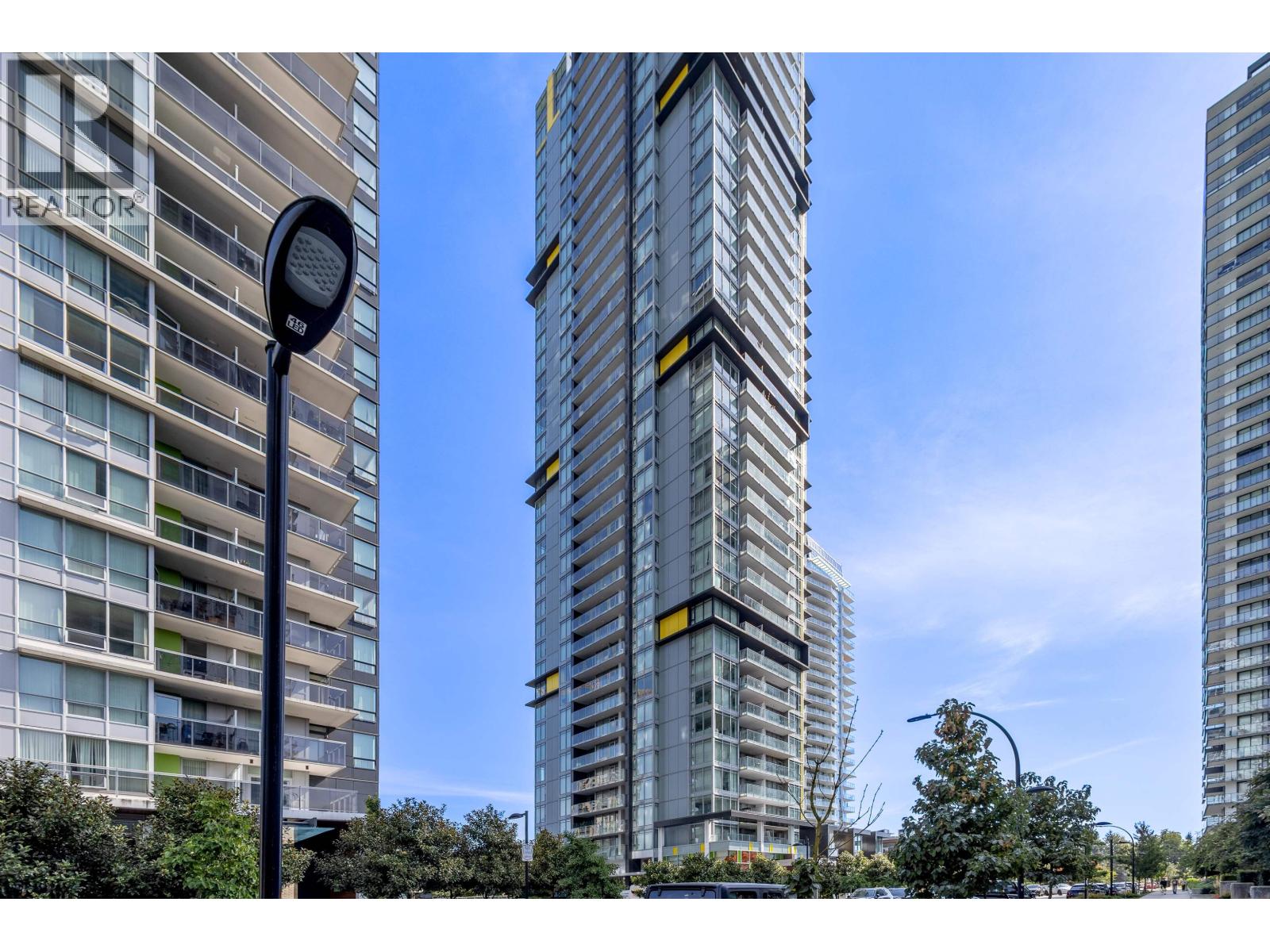 6700 Dunblane Avenue Unit 1701, Burnaby, BC V5H 0J3