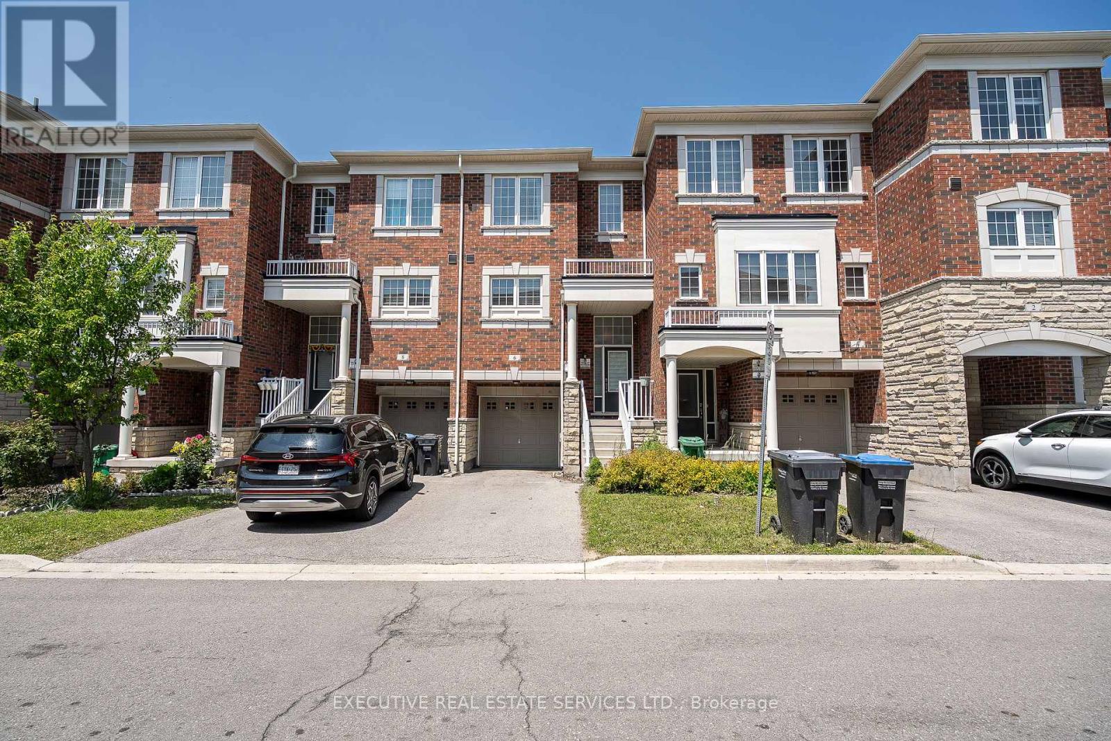 6 Abercove Close, Brampton Credit Valley, ON L6Y 6E6