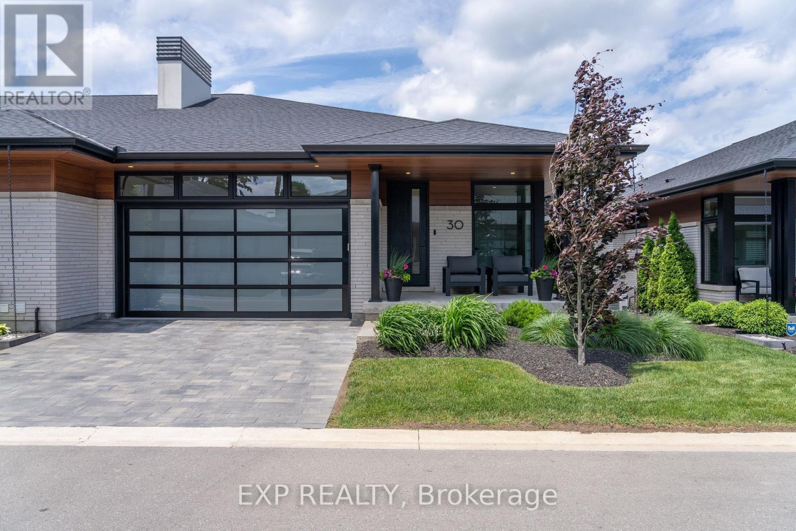 30 Peach Tree Common, St. Catharines Lakeshore, ON L2N 0B6