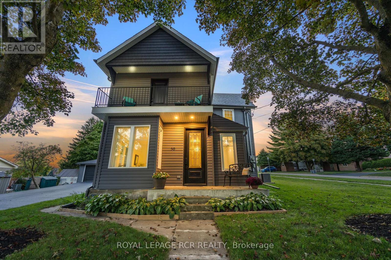 50 Leeson St S, East Luther Grand Valley, ON L9W 5S5