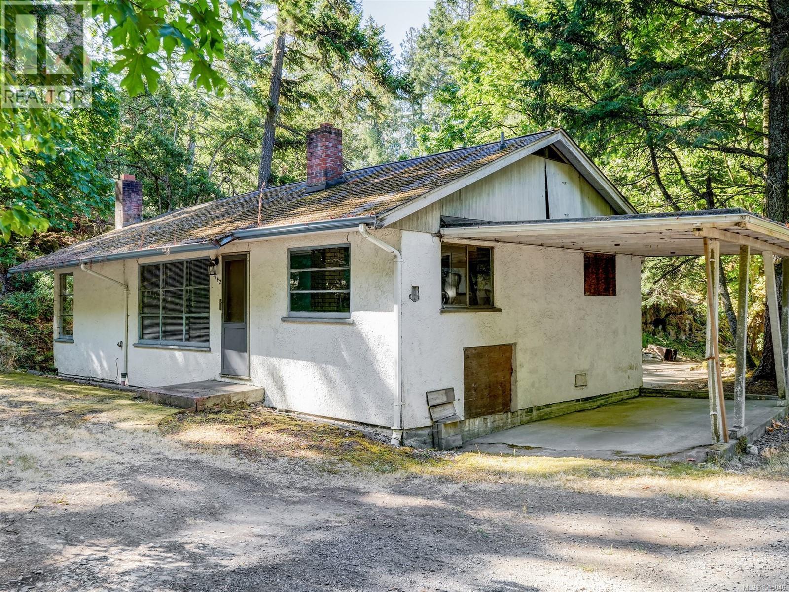 5142 W Saanich Rd, Saanich, BC V9E 2E7