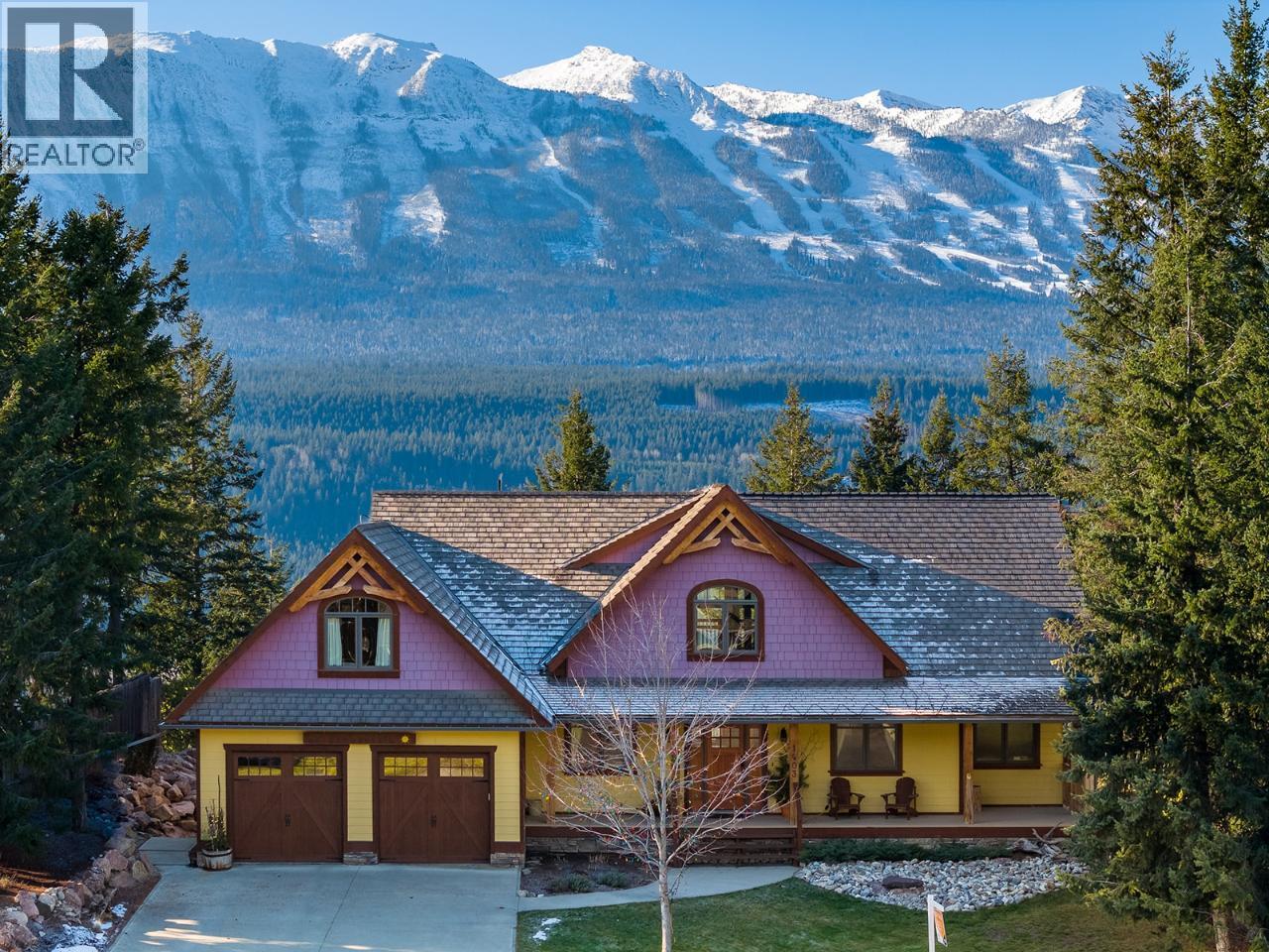 1403 Deer Ridge Rd, Golden, BC V0A 1H1