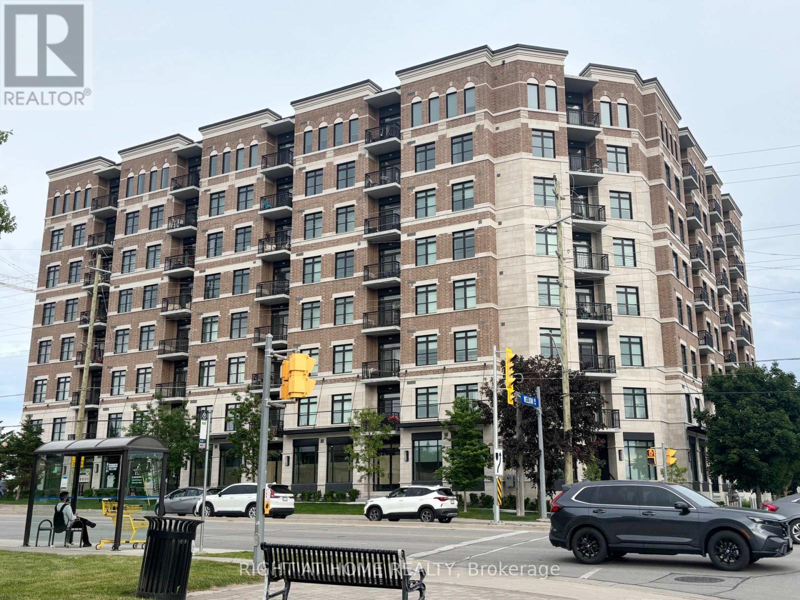 407 5917 Main St, Whitchurch-stouffville Stouffville, ON L4A 5G4