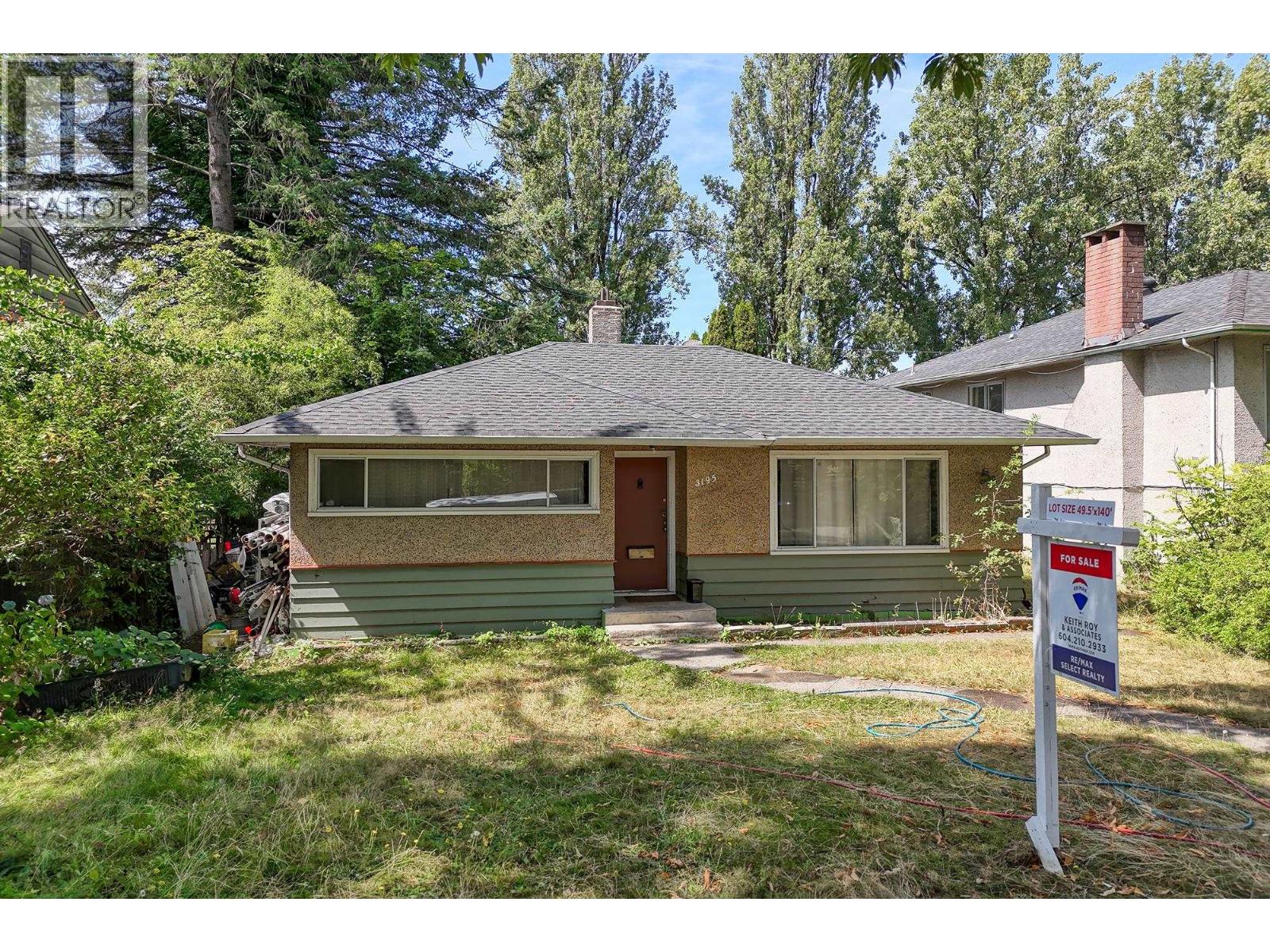 3195 Garden Dr, Vancouver, BC V5N 4Y2