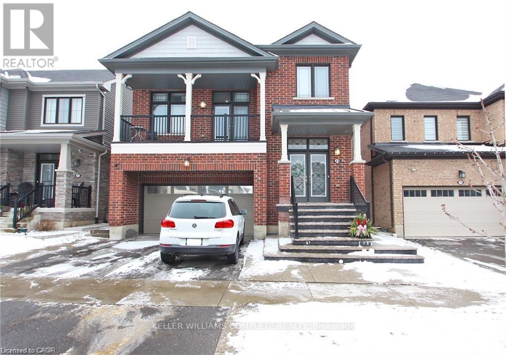 23 Scarletwood St, Hamilton, ON L8J 0K8