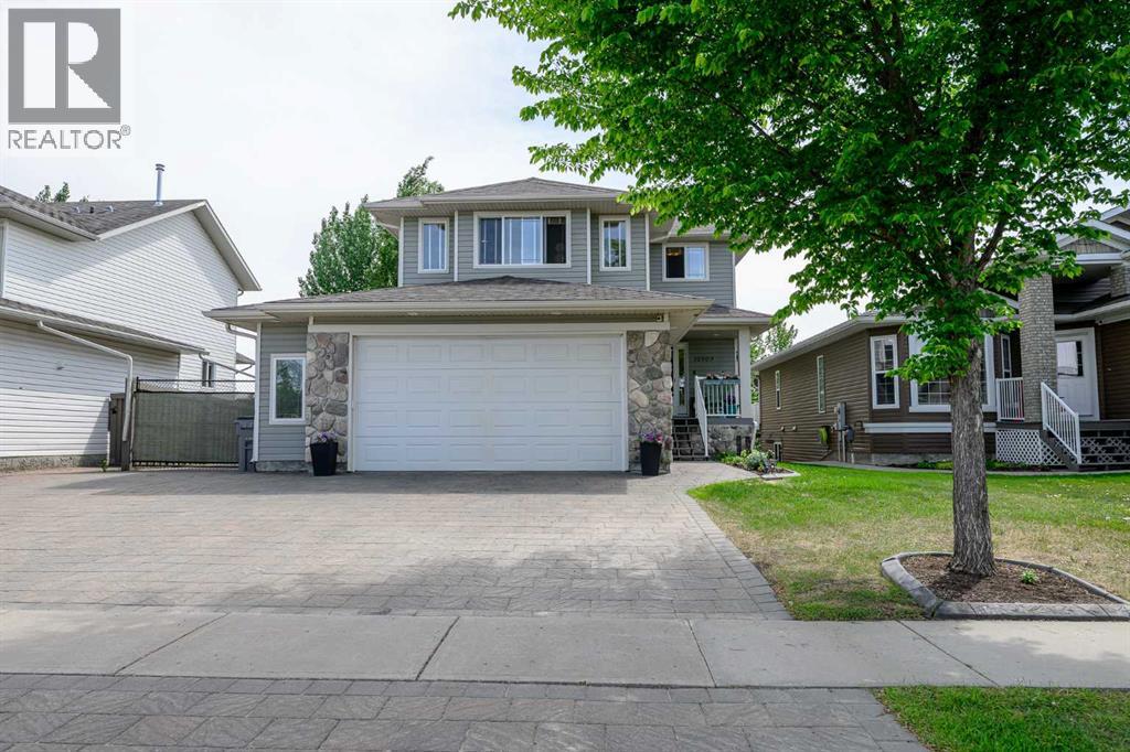 65 Avenue Unit 10909, Grande Prairie, AB T8W 0B3