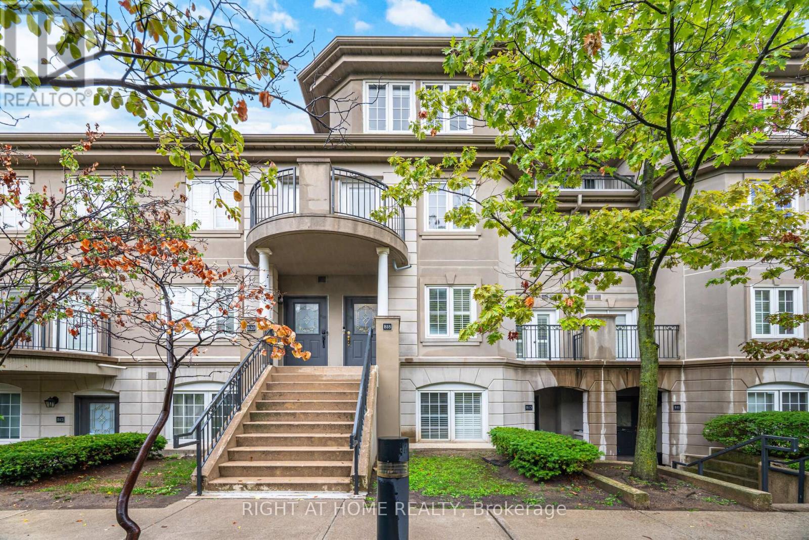 108 Finch Ave W B18 Ave, Toronto, ON M2N 2H7