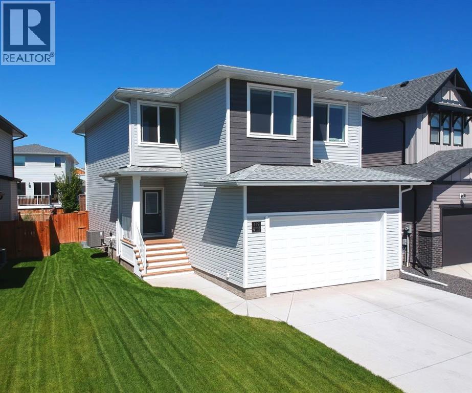 119 Goldenrod Rd W, Lethbridge, AB T1J 5W8
