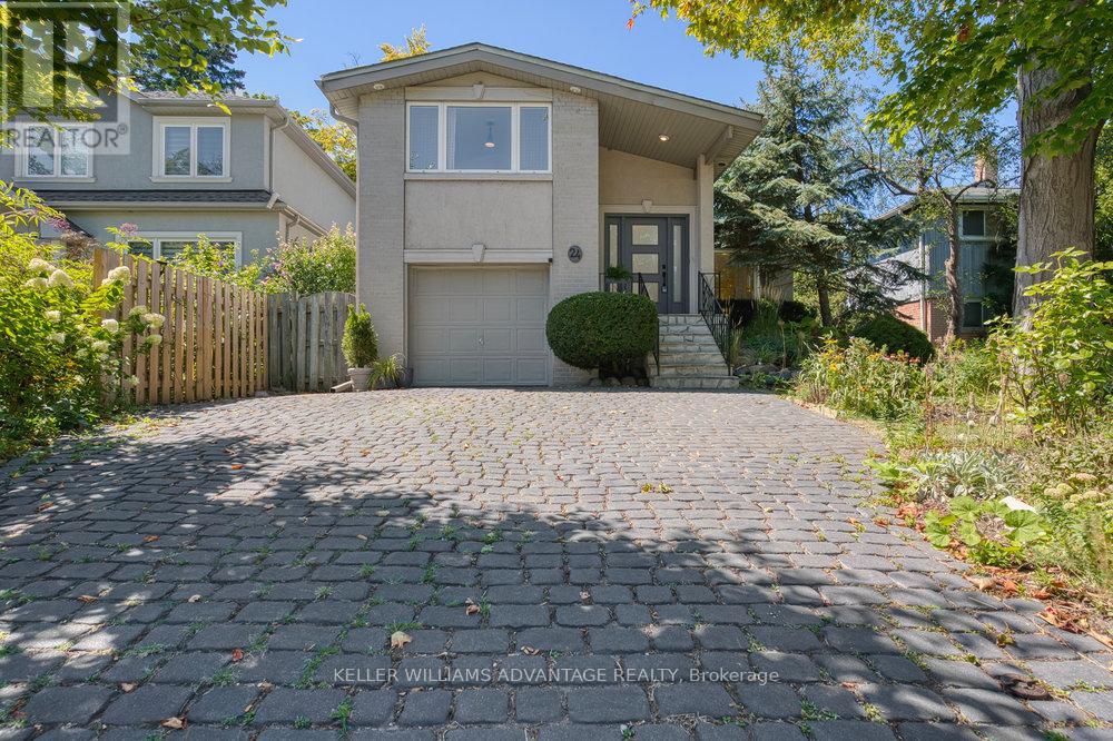24 Lyncroft Dr, Toronto, ON M1E 1X7