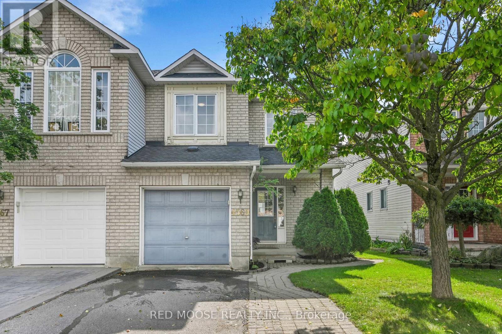 4569 Ogilvie Walk Cres, Ottawa, ON K1J 1G5