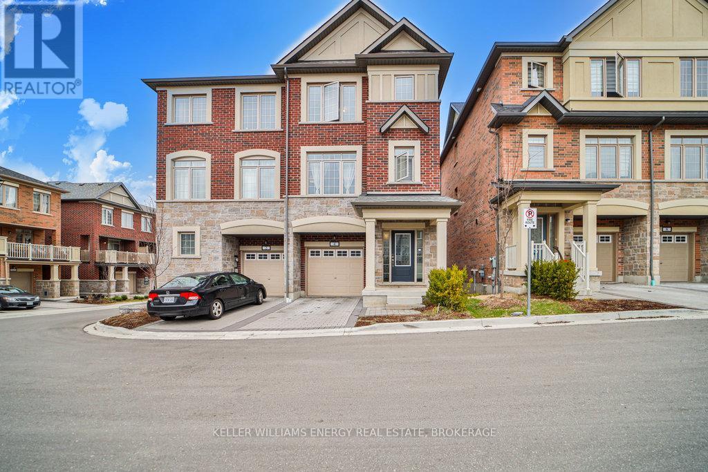 4 Healthcote Ln, Ajax Central, ON L1Z 0V2