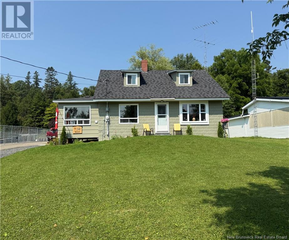 23 Pleasant St, Aroostook, NB E7H 3M7