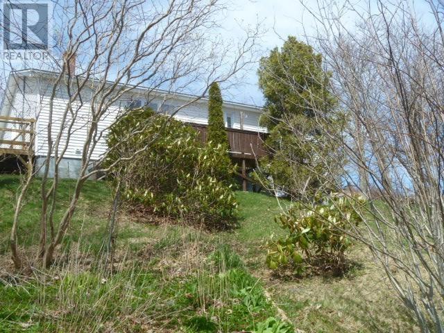 32-34 Bemisters Hl, Carbonear, NL A1Y 1B7