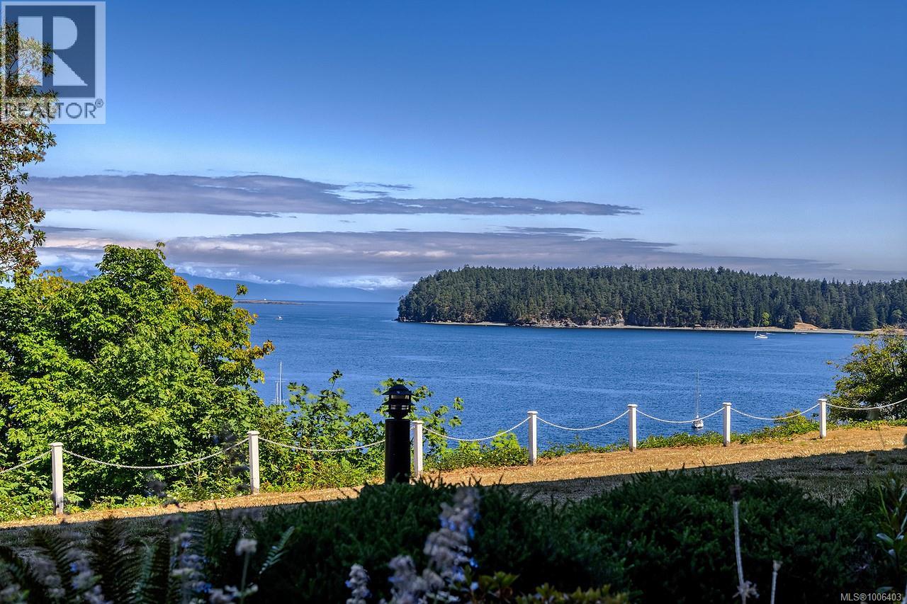 2560 Departure Bay Rd Unit 104 Rd, Nanaimo, BC V9S 5P1