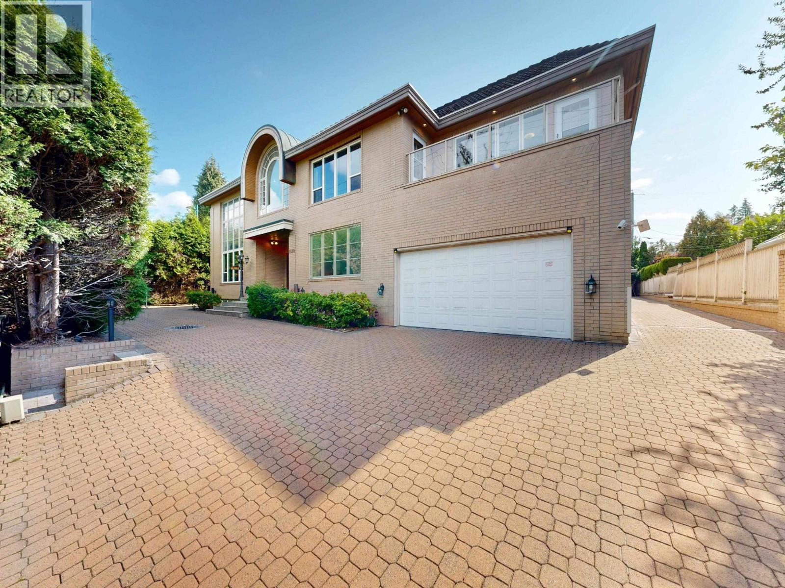 1510 W 33rd Ave, Vancouver, BC V6M 1A7