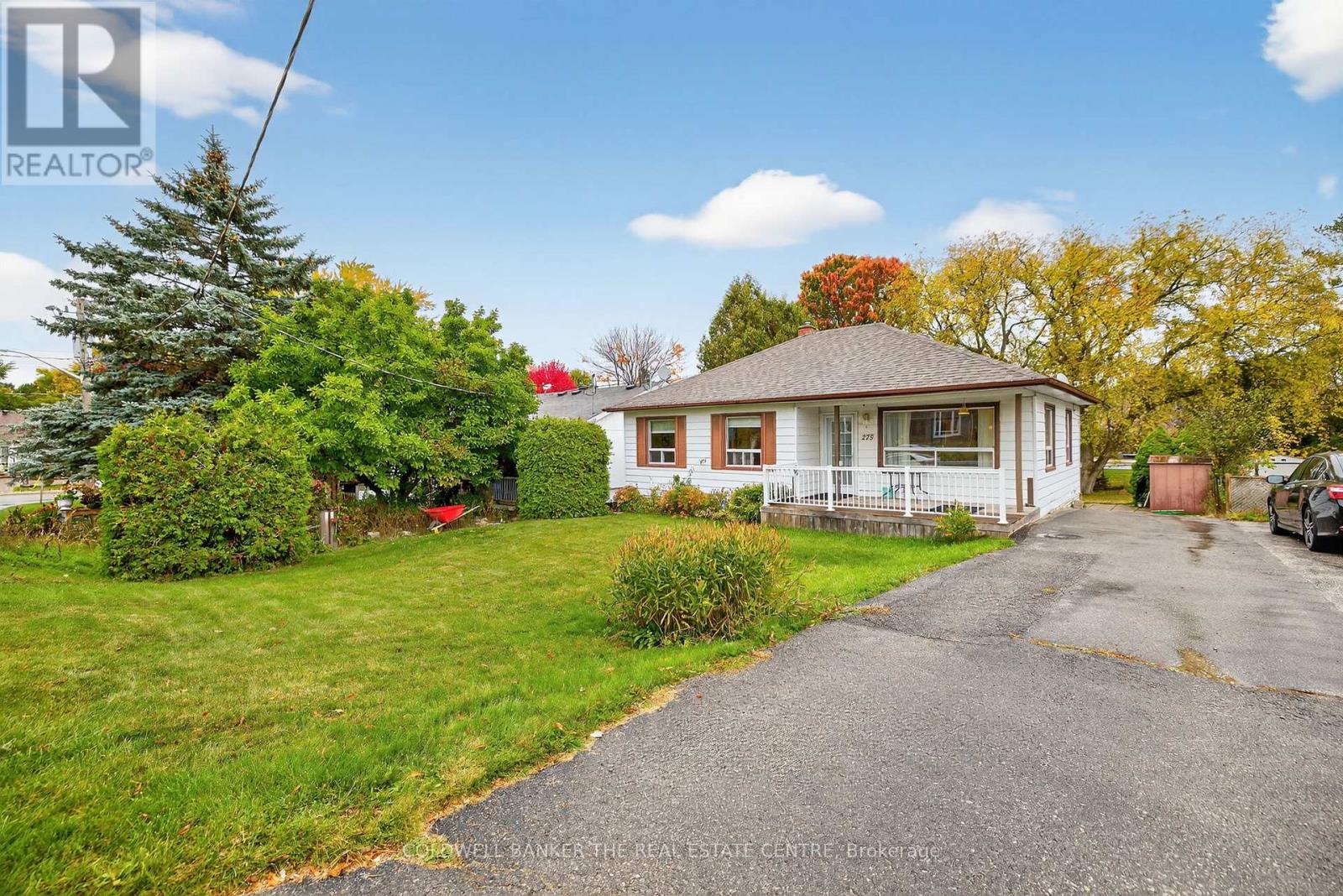 275 Maple St, Newmarket, ON L3Y 3K1