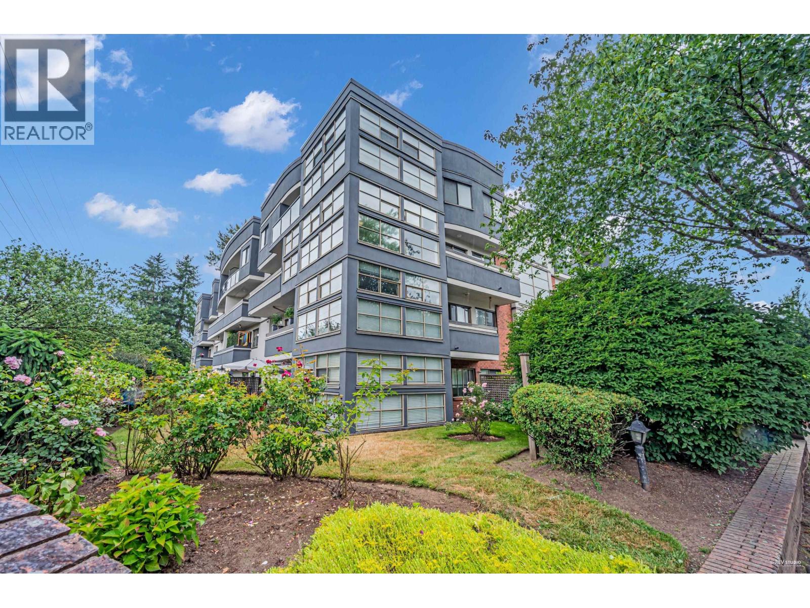 12025 207a Street Unit 105, Maple Ridge, BC V2X 0R3