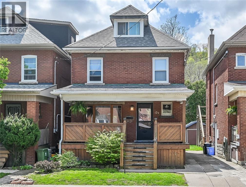 126 Cumberland Ave, Hamilton, ON L8M 1Z3