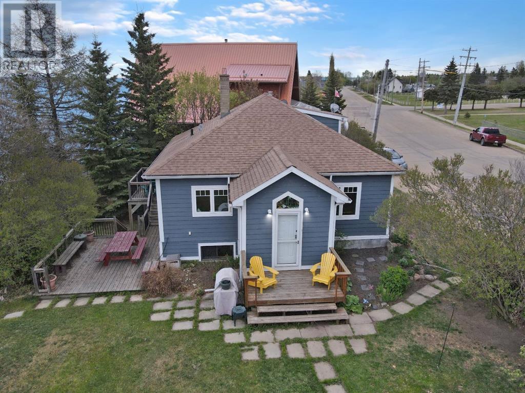 75 Peace River Ave, Joussard, AB T0G 1J0