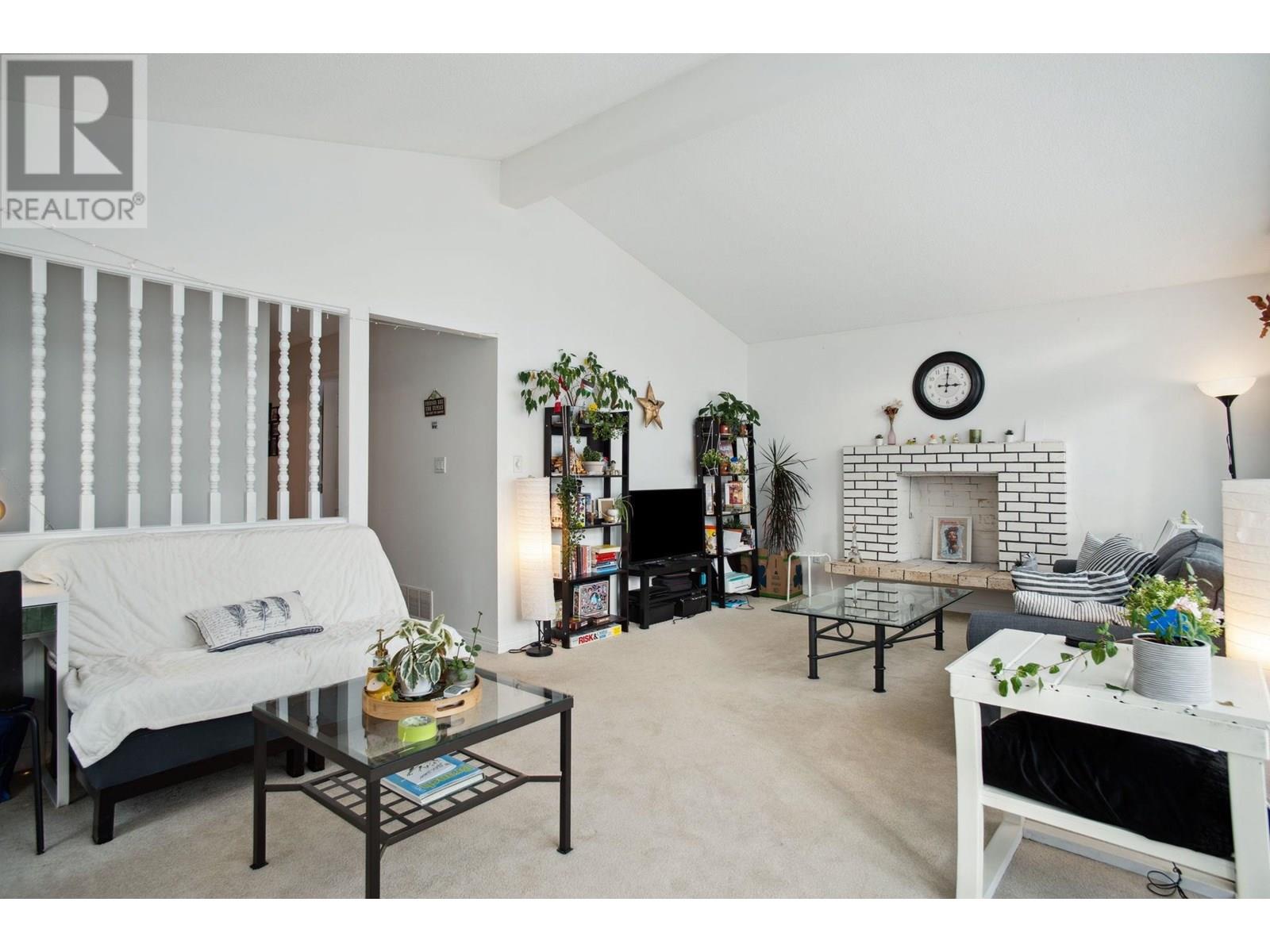 3488 Highbury St, Vancouver, BC V6S 2L4