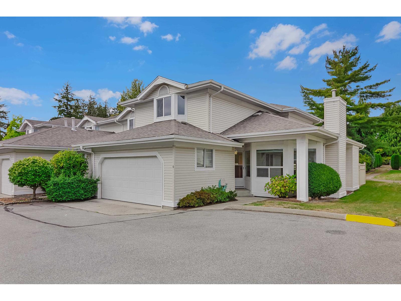 6452 121 Street Unit 4, Surrey, BC V3W 0Y5